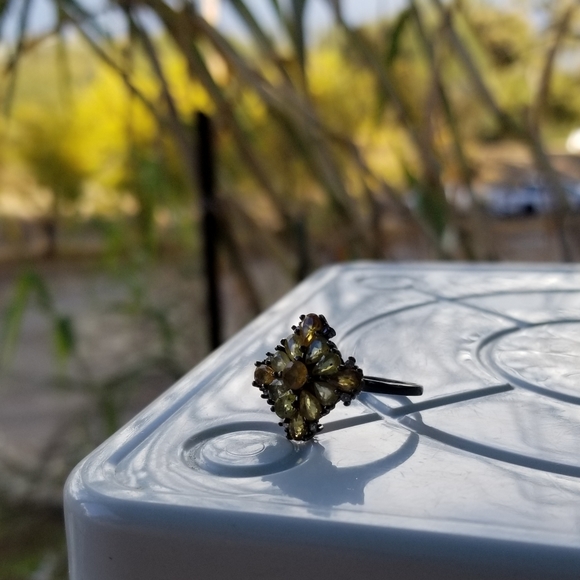 Vintage oxidized sterling silver with yellow and orange sapphires ring - Picture 14 of 16